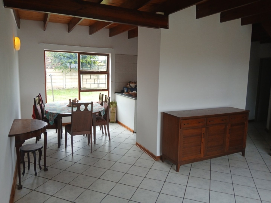 4 Bedroom Property for Sale in Noorsekloof Eastern Cape